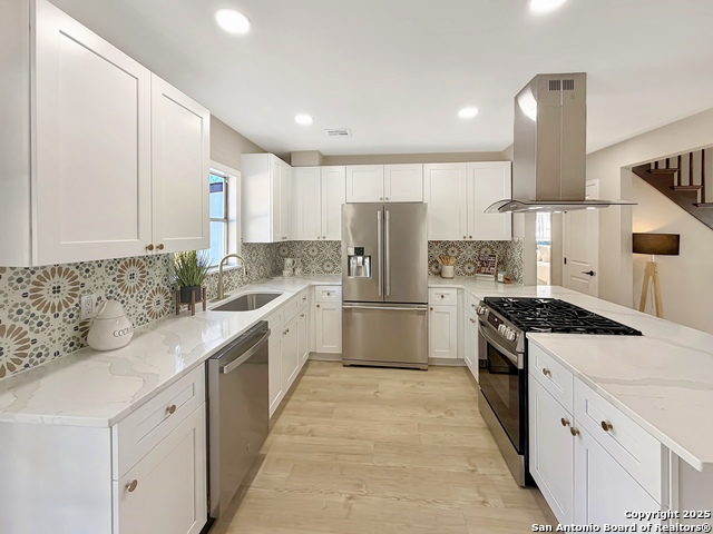 Image 5 of 41 For 351 Ave Maria