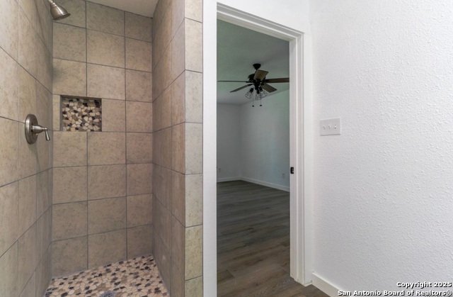 Image 16 of 32 For 1410 B Street