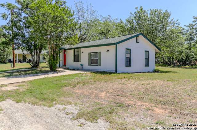 Image 25 of 32 For 1410 B Street