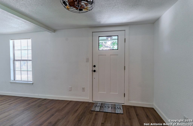 Image 3 of 32 For 1410 B Street