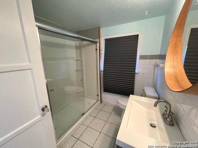 Image 13 of 19 For 126 Meredith Drive