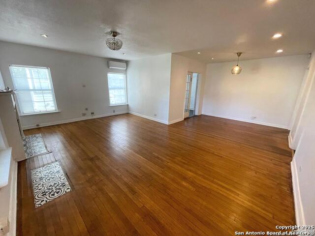 Image 4 of 19 For 126 Meredith Drive