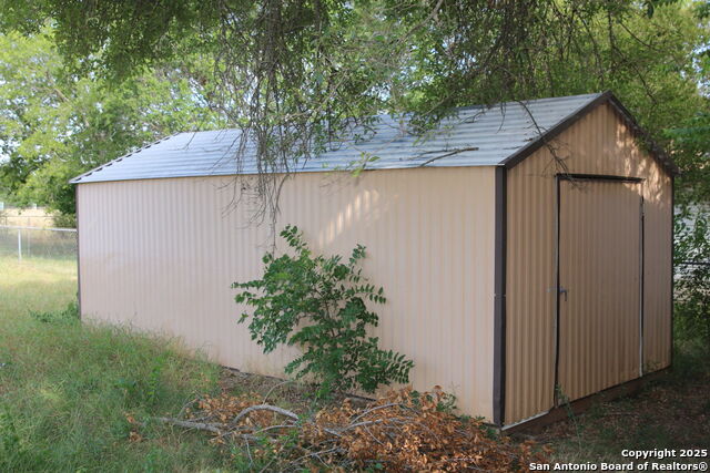 Image 4 of 4 For 5815 Pioneer Estates