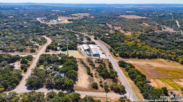 Image 4 of 13 For 635 Bulverde