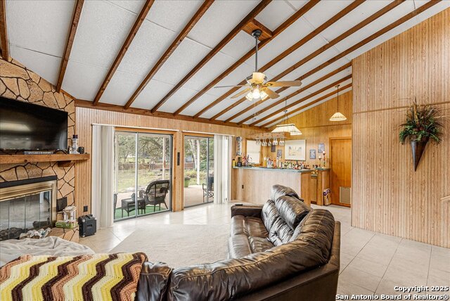 Image 12 of 39 For 232 Vista Dr