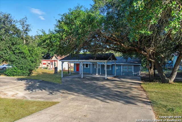 Image 32 of 39 For 232 Vista Dr