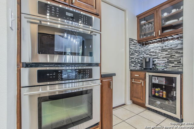 Listing photo id 8 for 23723 Morning Fog