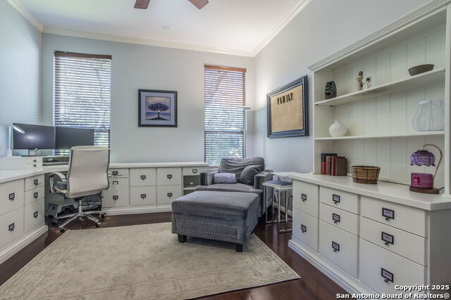 Listing photo id 12 for 23723 Morning Fog