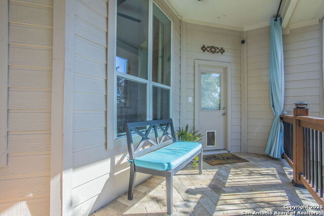 Listing photo id 26 for 23723 Morning Fog