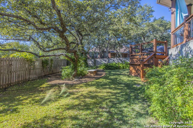 Listing photo id 29 for 23723 Morning Fog