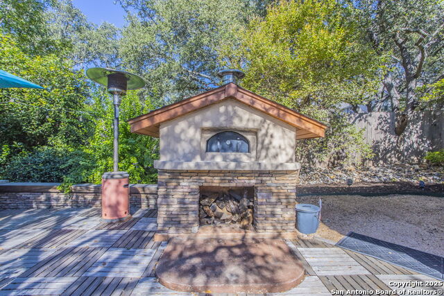 Listing photo id 38 for 23723 Morning Fog