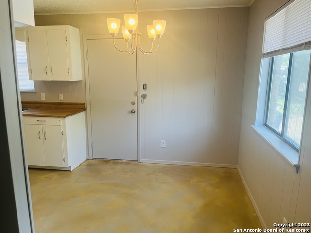 Image 10 of 16 For 222 Redbud Ln A