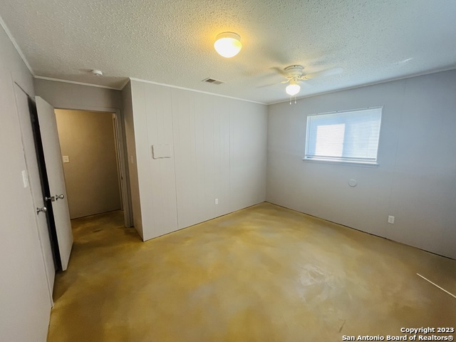 Image 15 of 16 For 222 Redbud Ln A