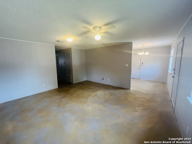 Image 3 of 16 For 222 Redbud Ln A