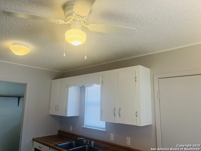 Image 6 of 16 For 222 Redbud Ln A