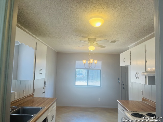 Image 9 of 16 For 222 Redbud Ln A