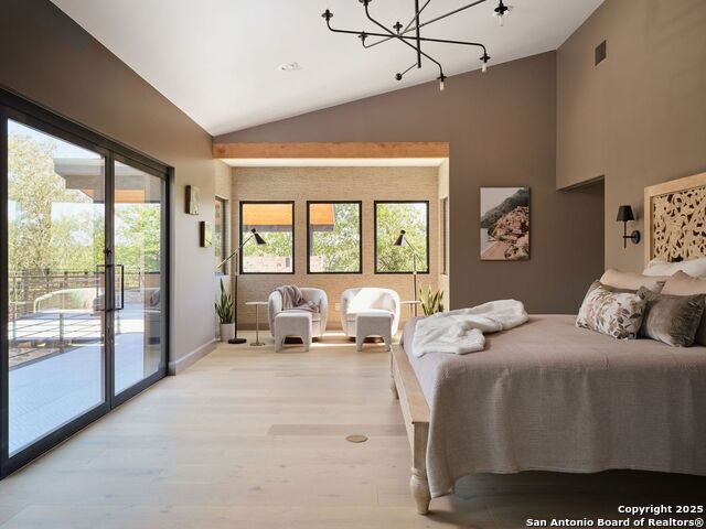 Image 26 of 59 For 353 Lakeview Blvd