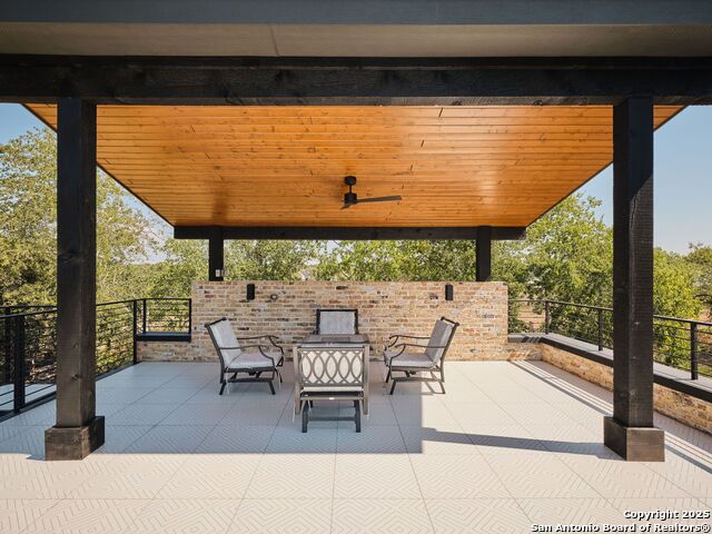 Image 28 of 59 For 353 Lakeview Blvd