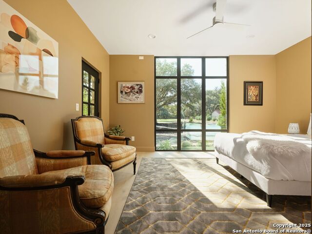 Image 43 of 59 For 353 Lakeview Blvd