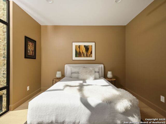 Image 44 of 59 For 353 Lakeview Blvd