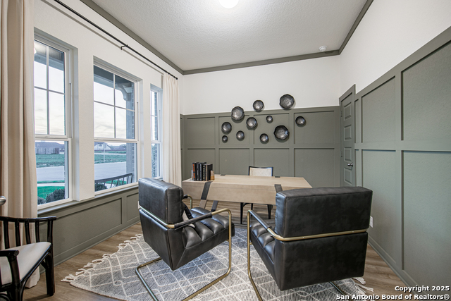 Image 20 of 33 For 423 Glenwood Ranch