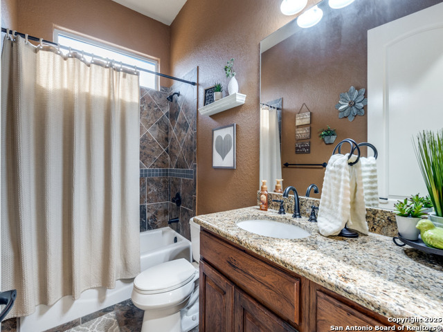 Image 17 of 40 For 223 River Park