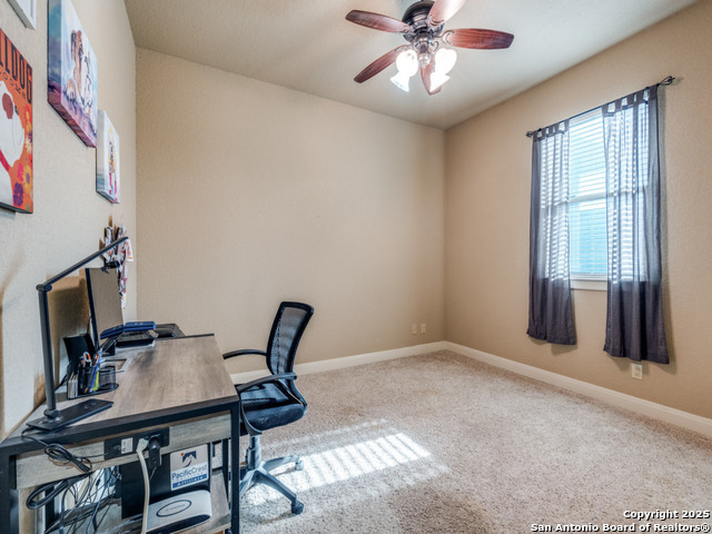 Image 18 of 40 For 223 River Park