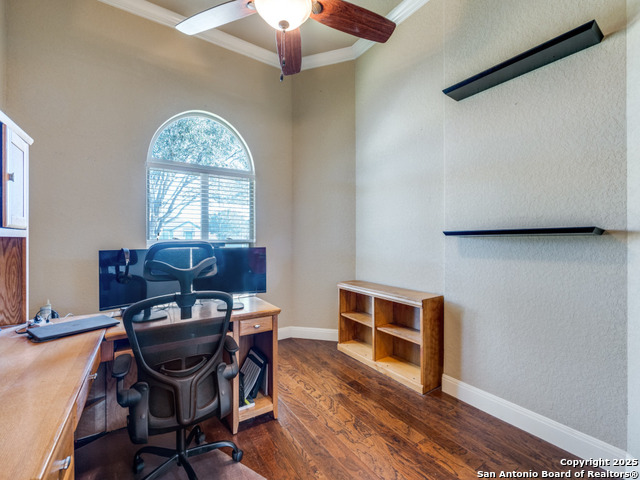 Image 8 of 40 For 223 River Park