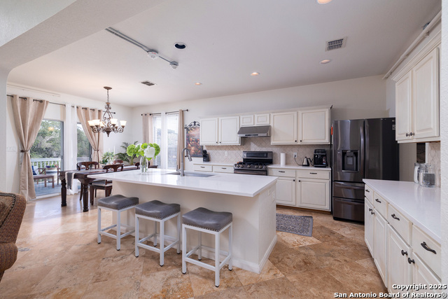 Image 14 of 35 For 507 Catanbo Ct