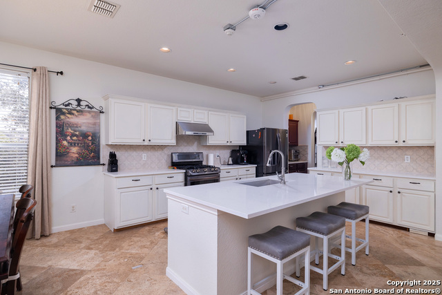 Image 17 of 35 For 507 Catanbo Ct