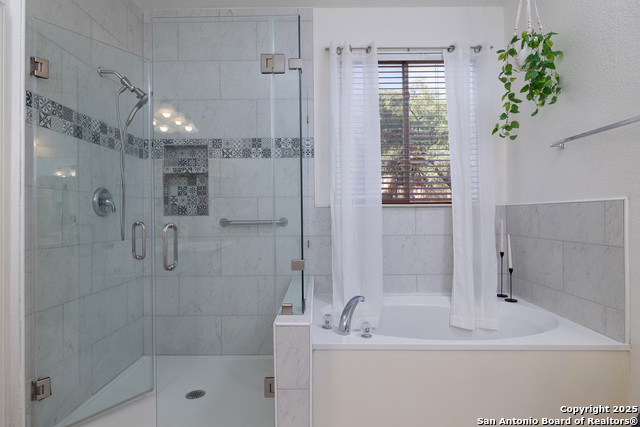 Image 22 of 35 For 507 Catanbo Ct