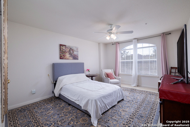 Image 24 of 35 For 507 Catanbo Ct