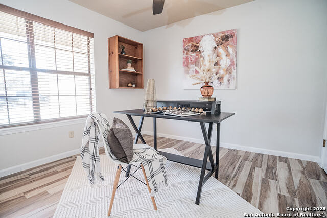 Image 13 of 30 For 1323 Sea Breeze