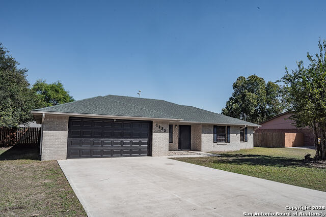 Image 2 of 30 For 1323 Sea Breeze