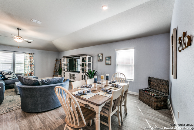 Image 10 of 26 For 6826 Diamond Vly