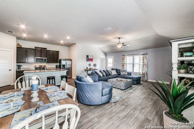 Image 11 of 26 For 6826 Diamond Vly