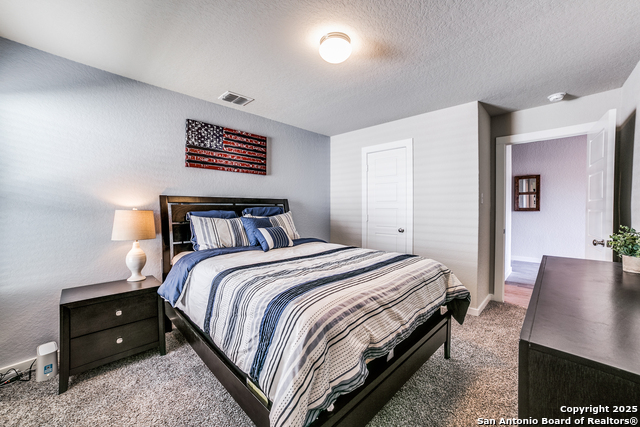 Image 18 of 26 For 6826 Diamond Vly