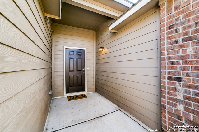 Image 3 of 26 For 6826 Diamond Vly