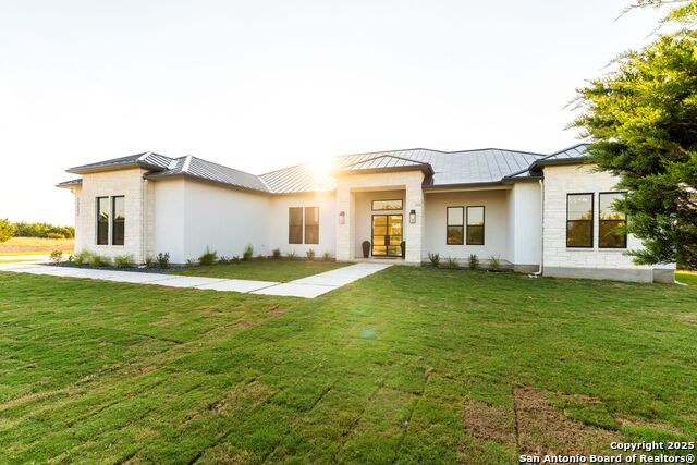 Image 3 of 54 For 1202 Cielo Rio Dr