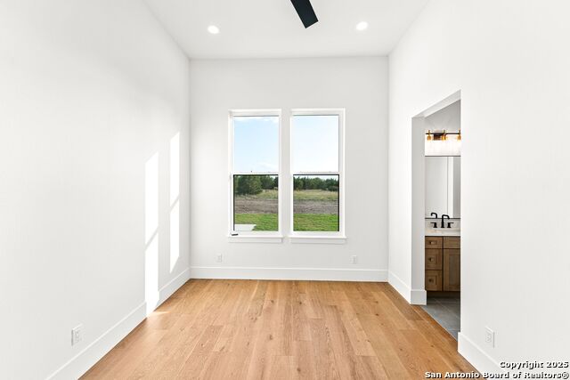 Image 40 of 54 For 1202 Cielo Rio Dr