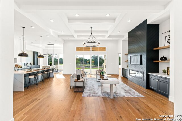 Image 5 of 54 For 1202 Cielo Rio Dr