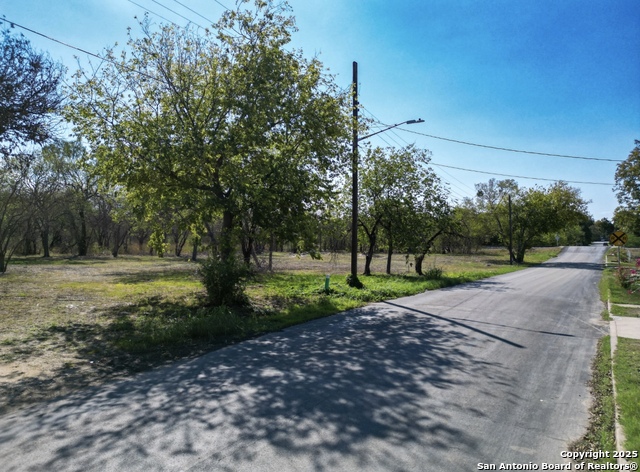 Image 12 of 17 For 212 Mcmullen