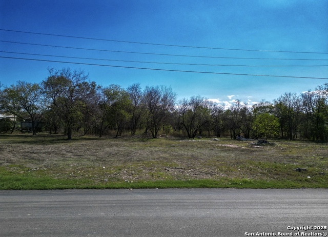 Image 13 of 17 For 212 Mcmullen