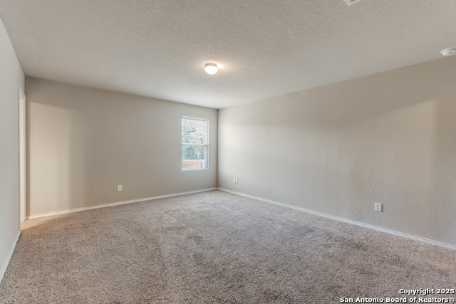 Image 12 of 24 For 5102 Everett Loop