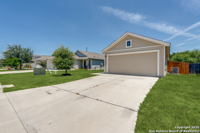 Image 4 of 24 For 5102 Everett Loop