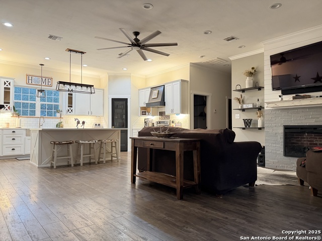 Image 3 of 23 For 224 County Road 789