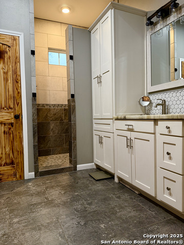 Image 6 of 23 For 224 County Road 789