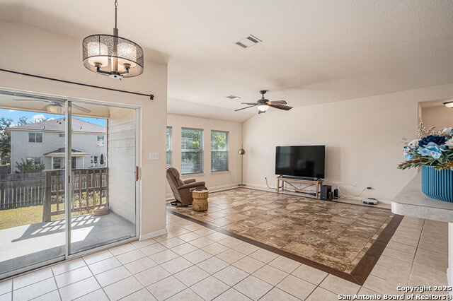 Image 6 of 25 For 117 Hidden Fawn