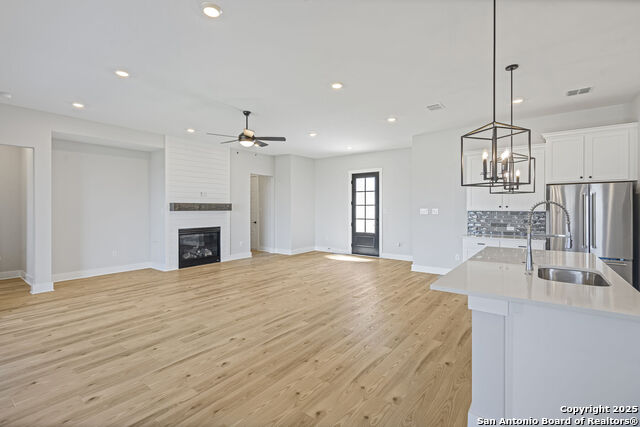 Image 6 of 17 For 273 Lawrence Drive