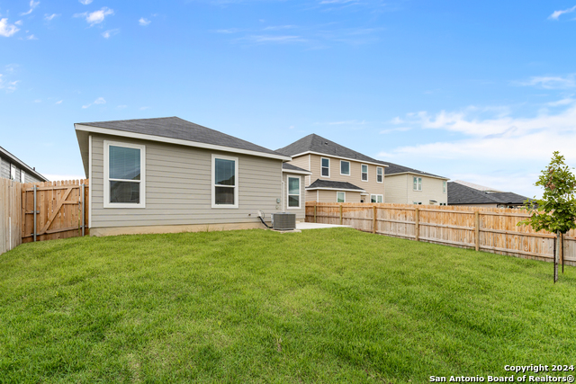 Image 27 of 27 For 246 West Flowing River Dr